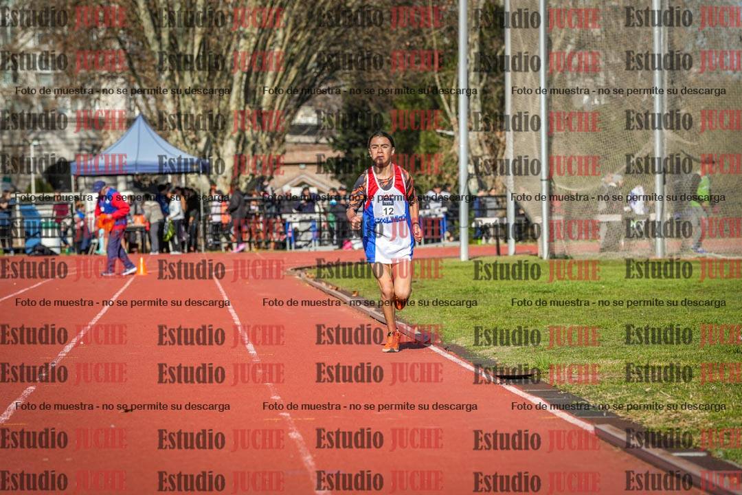 Fotos de los 2400 m llanos de varones