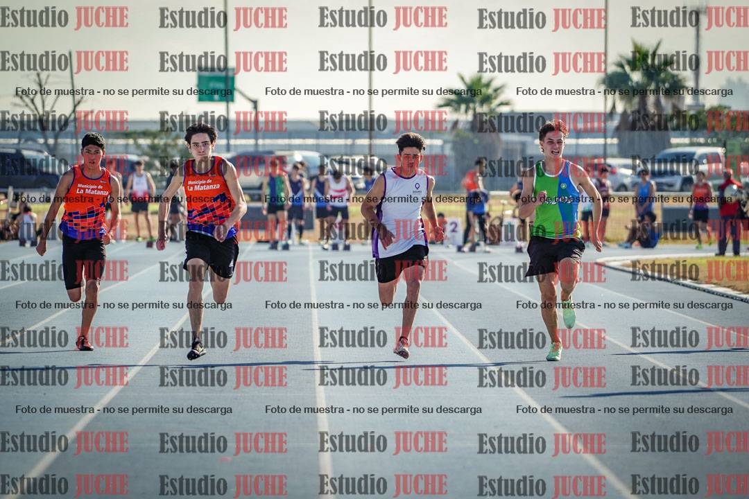 Fotos de los 100 m llanos de varones