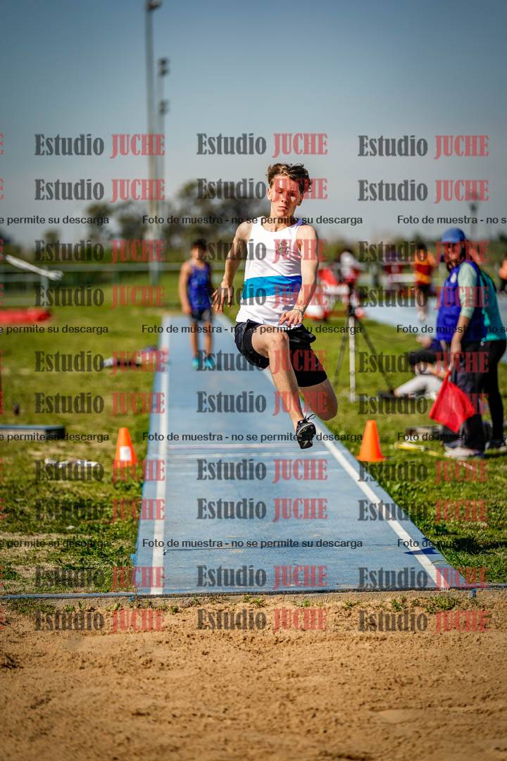 Fotos del salto triple de varones
