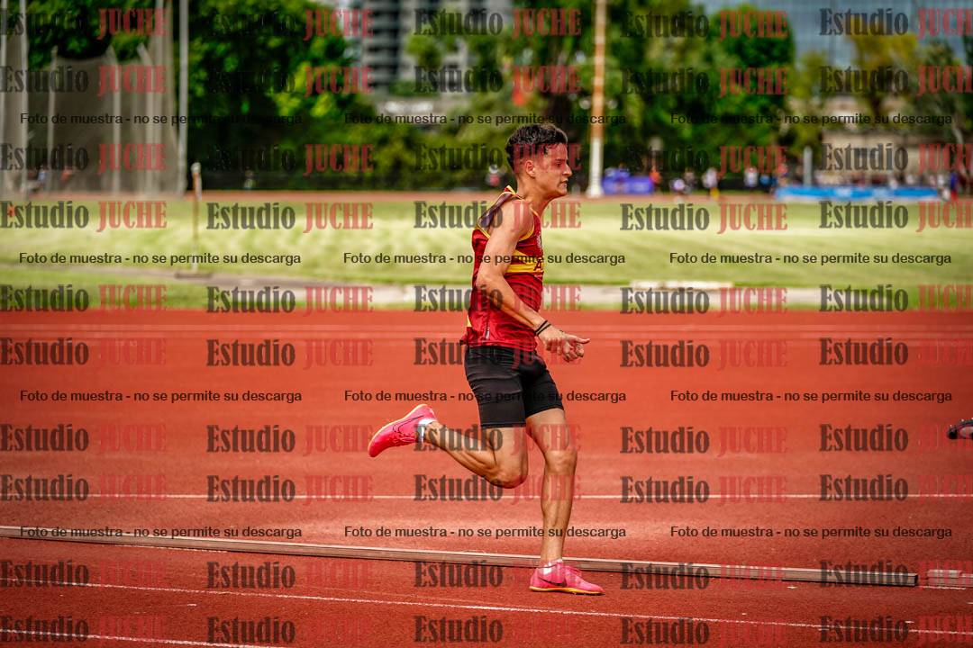 Fotos de los 200 m llanos de varones