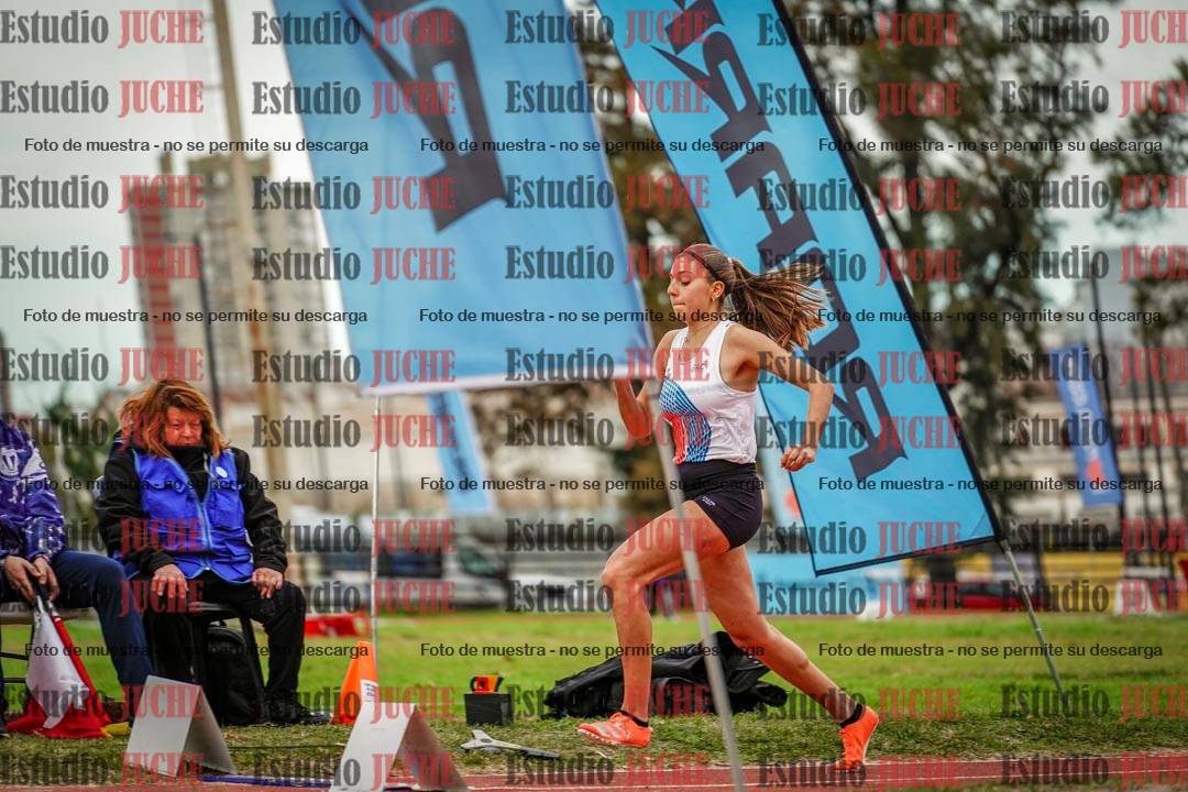 Fotos del salto en largo de mujeres - heptatlón 5