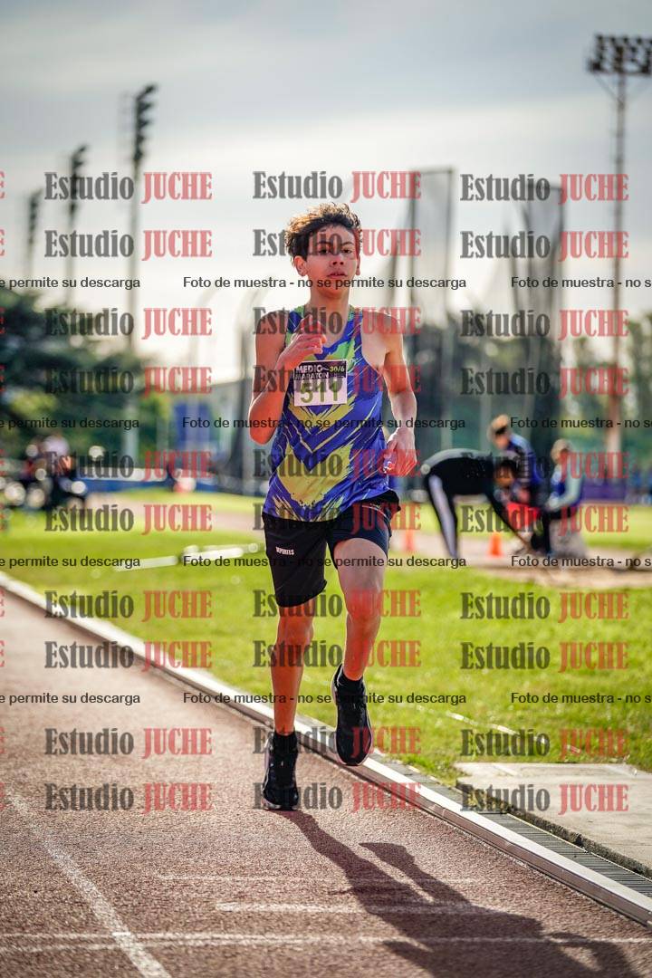 Fotos de los 600 m llanos de varones