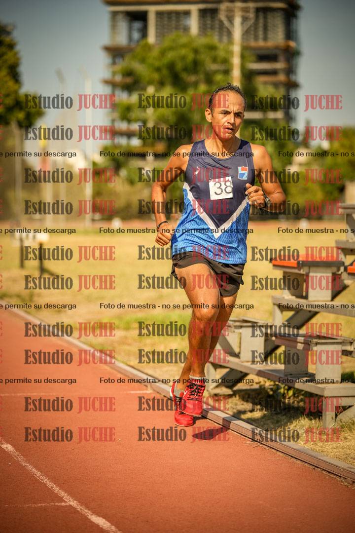 Fotos de los 3000 m llanos de varones