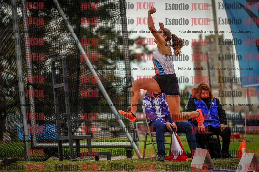 Fotos del salto en largo de mujeres - heptatlón 5