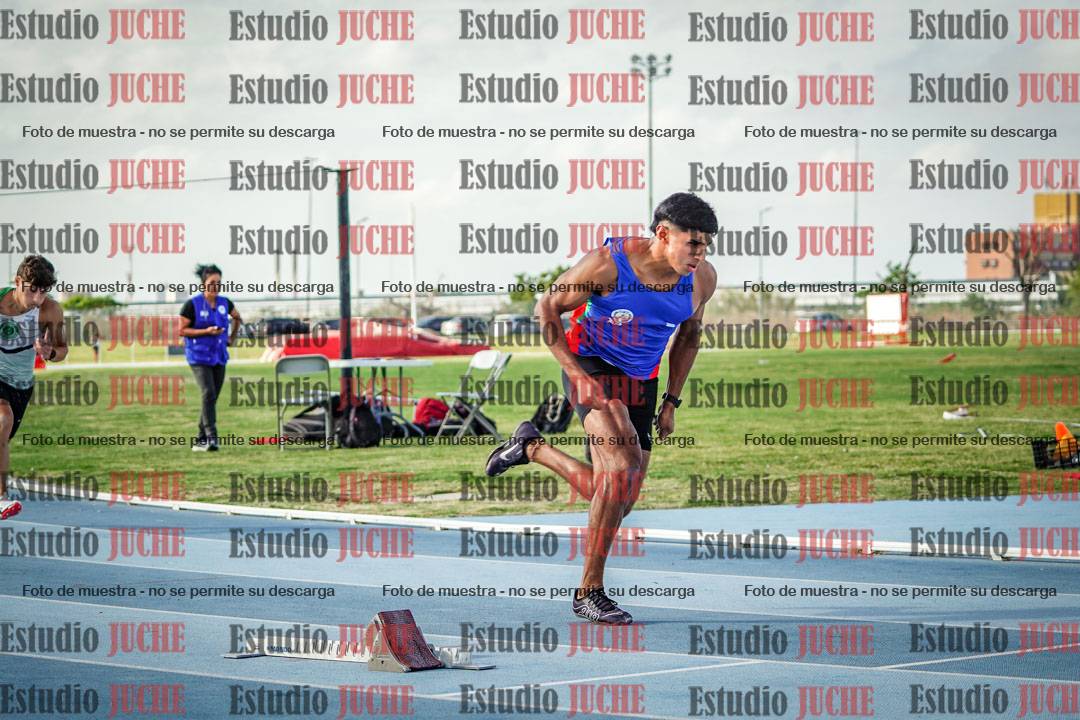 Fotos de los 400 m llanos de varones