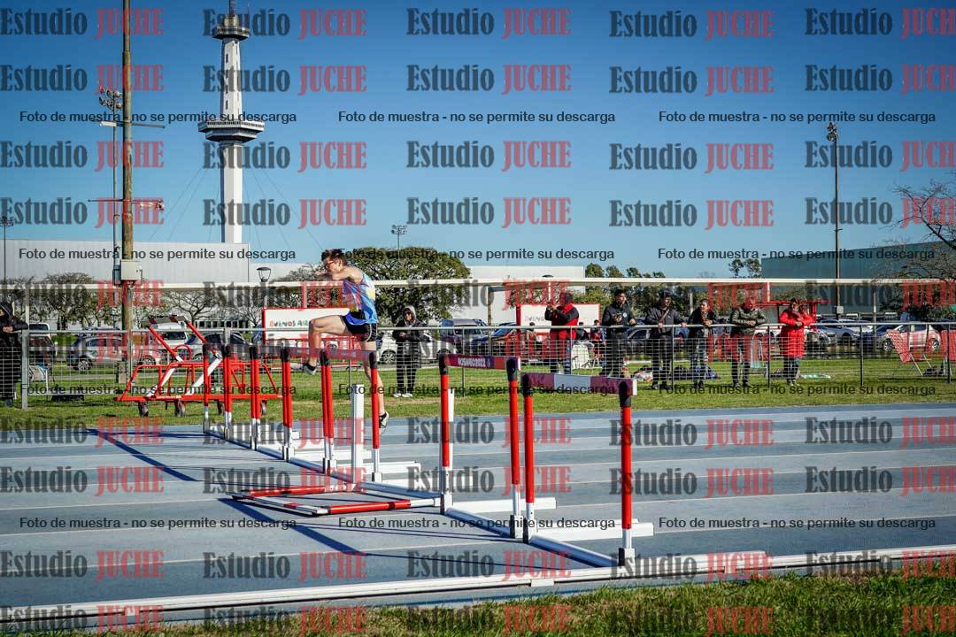 Fotos de los 400 m con vallas de varones