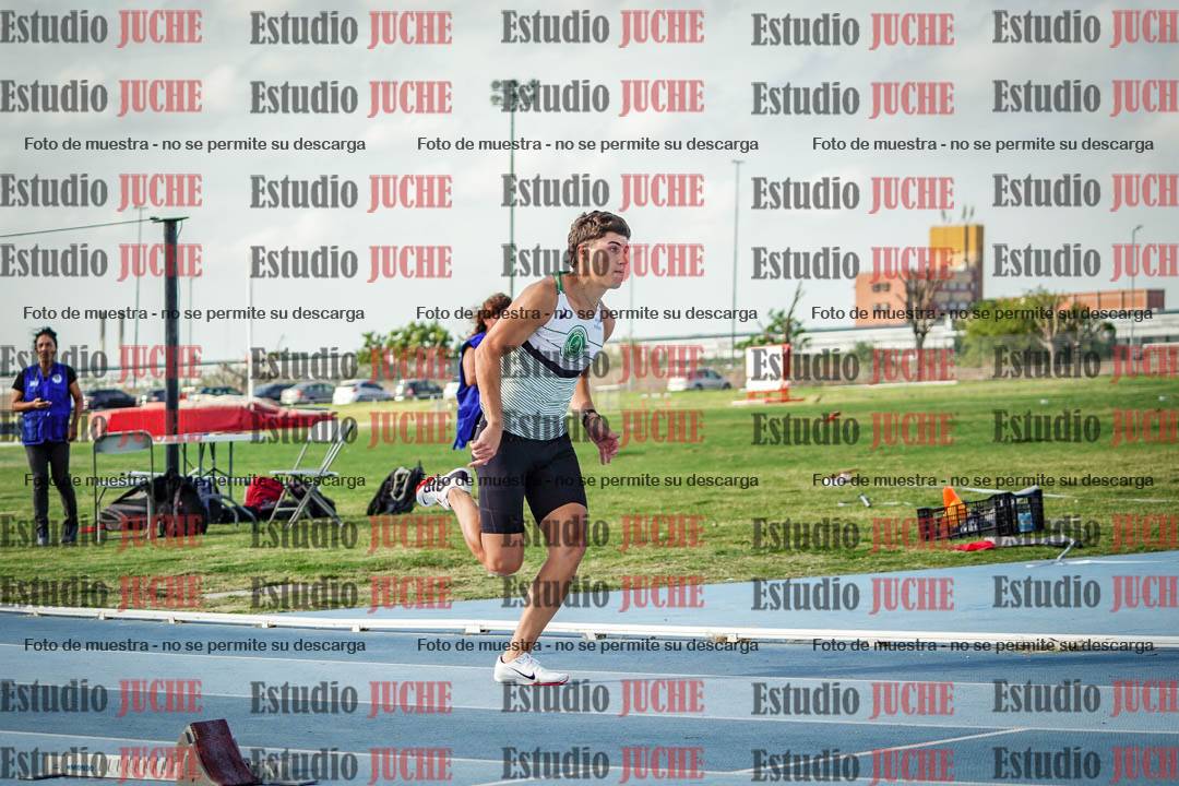 Fotos de los 400 m llanos de varones
