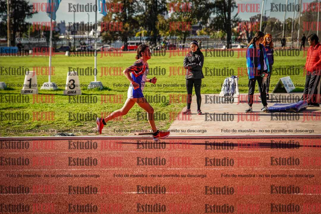Fotos de los 2400 m llanos de varones