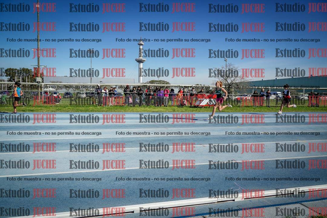Fotos de los 100 m llanos de mujeres - U17