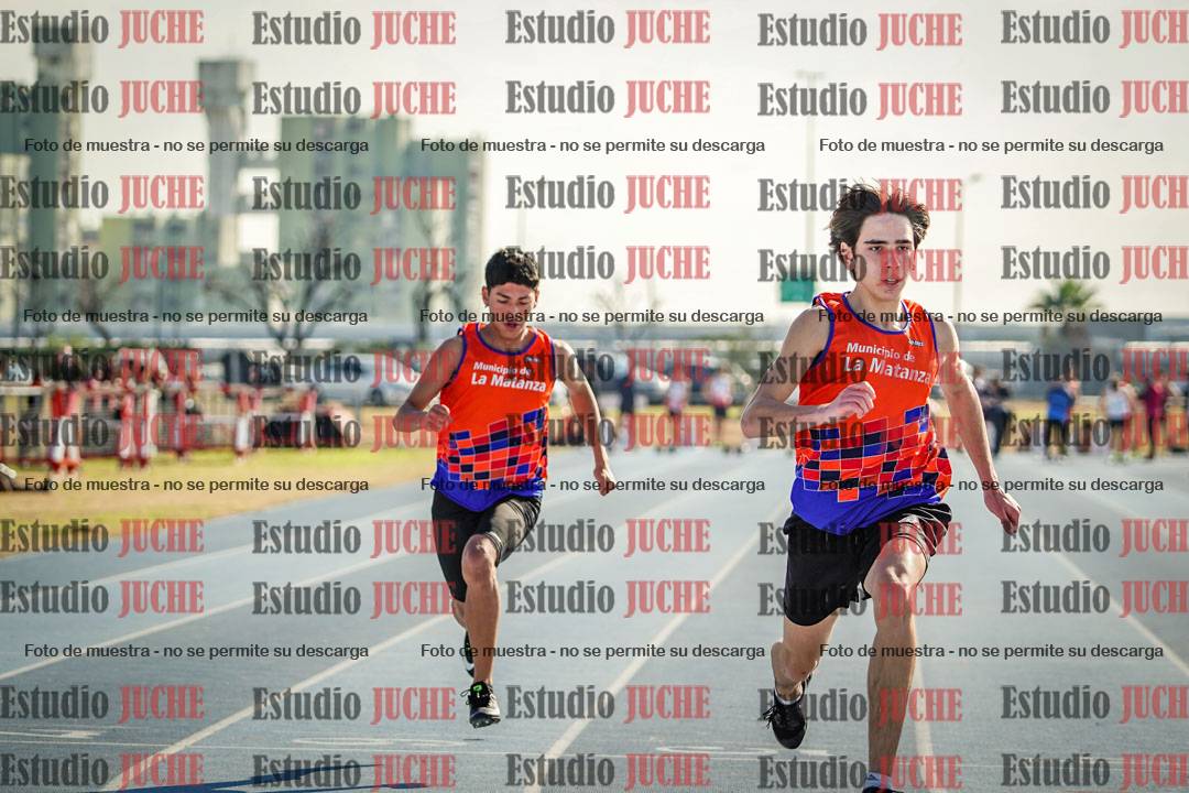 Fotos de los 100 m llanos de varones