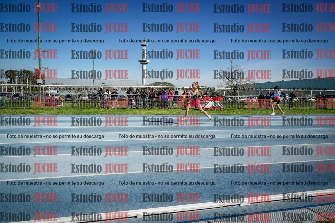 Fotos de los 100 m llanos de mujeres - U17