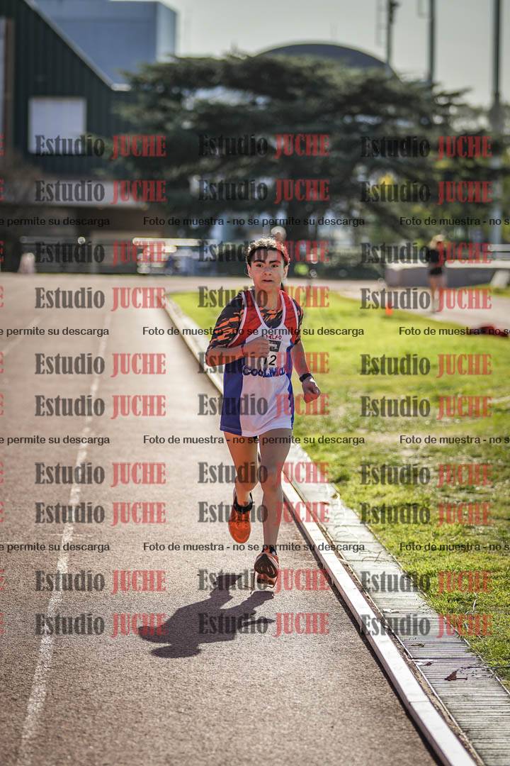 Fotos de los 2400 m llanos de varones