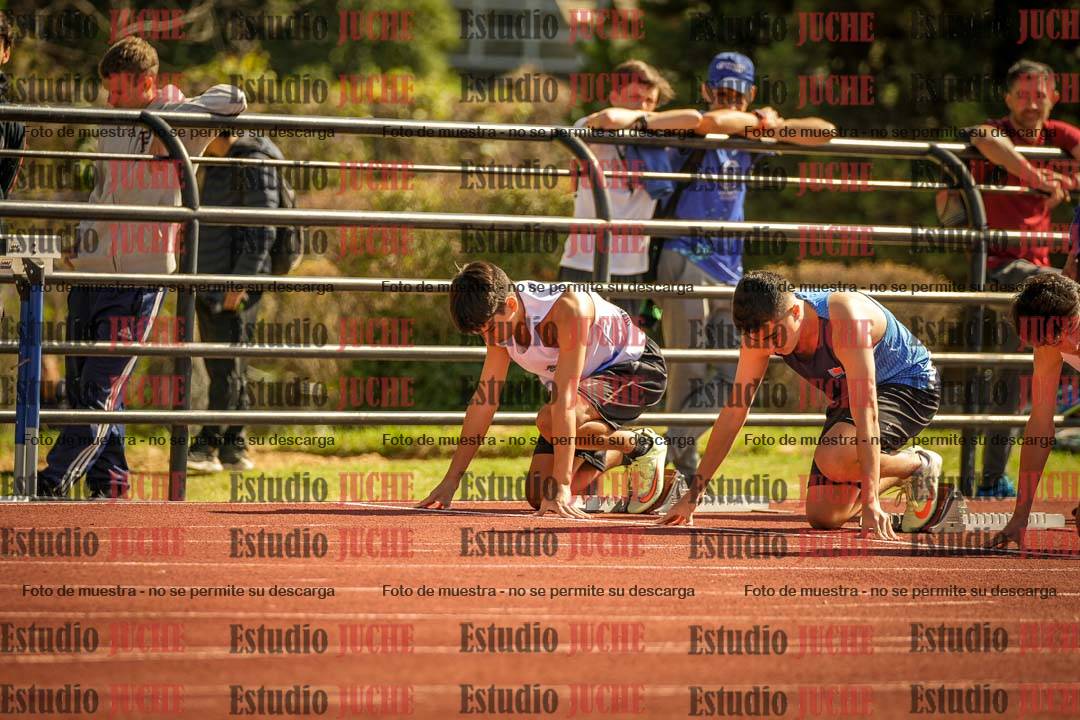 Fotos de los 100 m llanos de varones