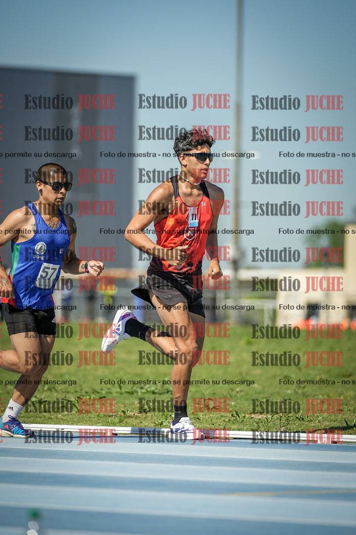 Fotos de los 5000 m de mujeres y varones - serie 2