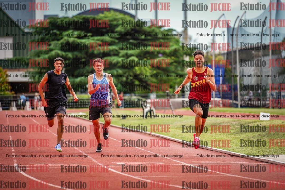 Fotos de los 200 m llanos de varones