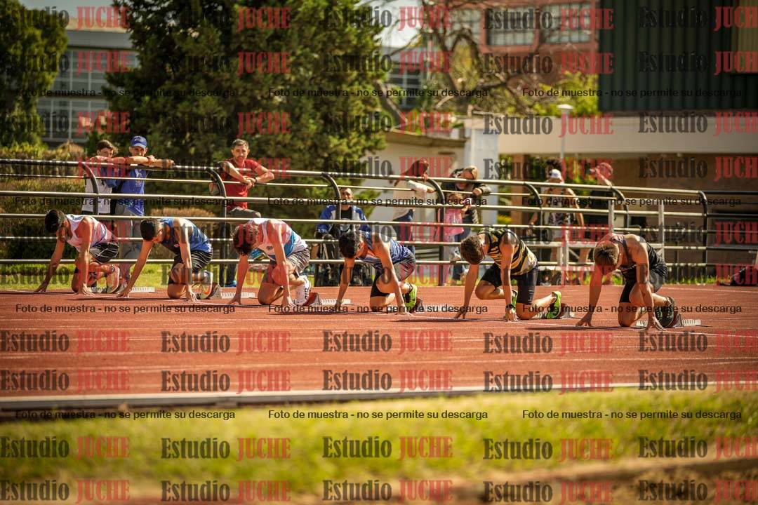 Fotos de los 100 m llanos de varones