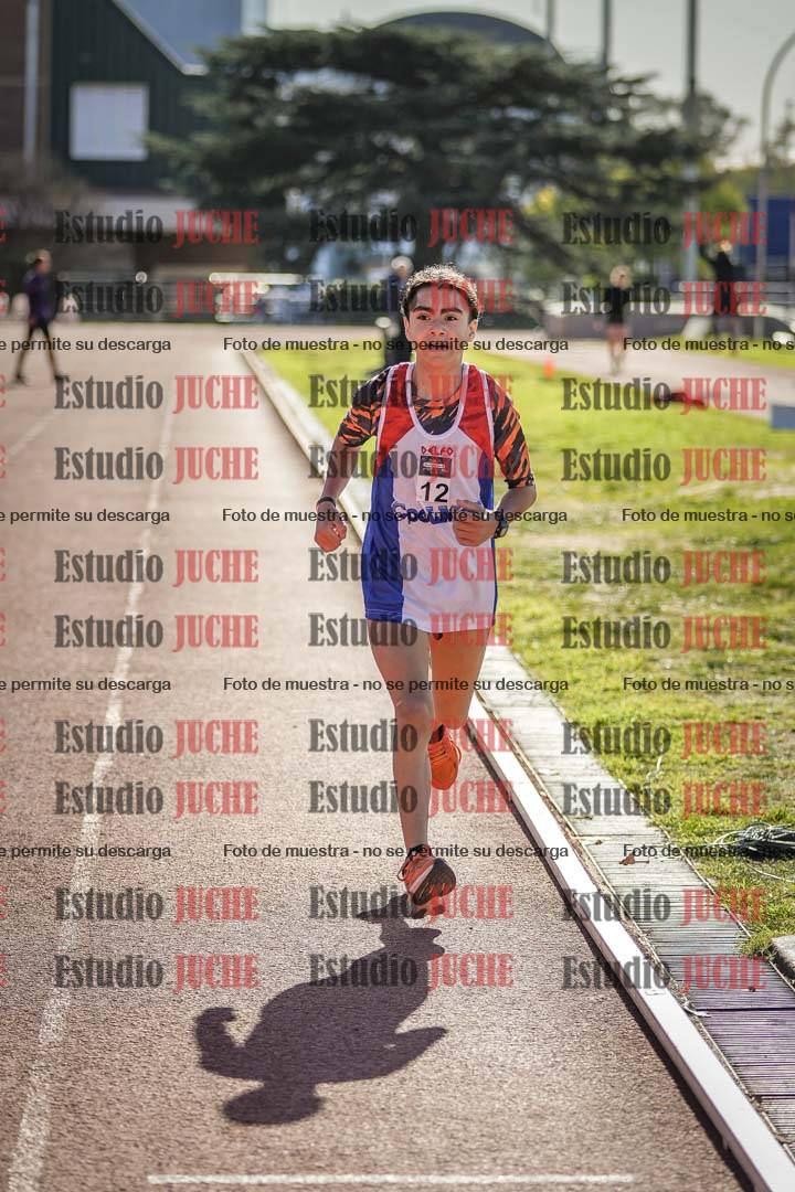 Fotos de los 2400 m llanos de varones