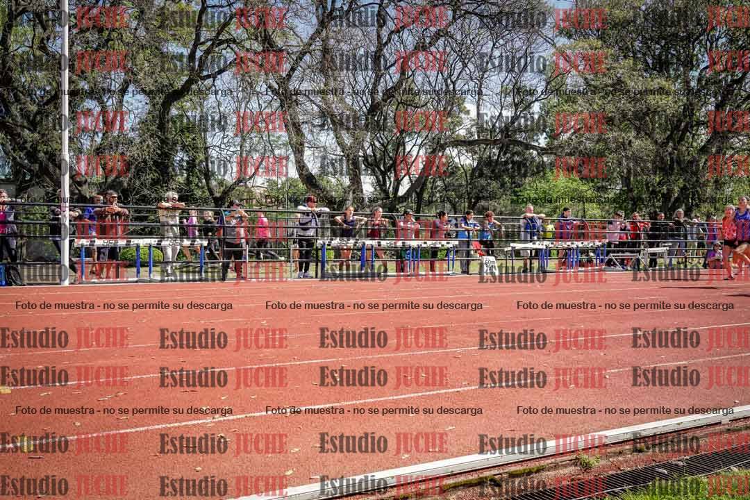 Fotos de los 80 m llanos de mujeres