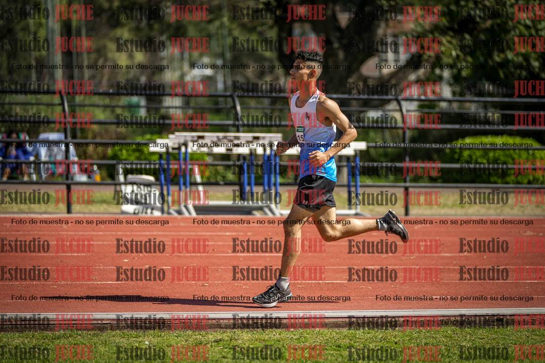 Fotos de los 2400 m de varones