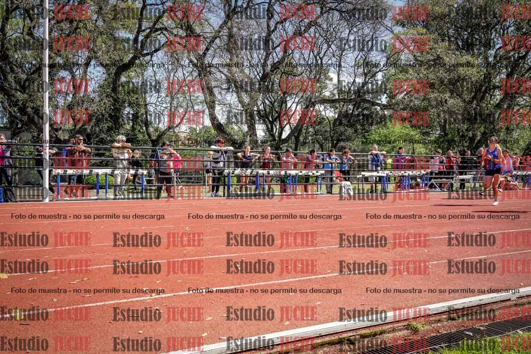 Fotos de los 80 m llanos de mujeres