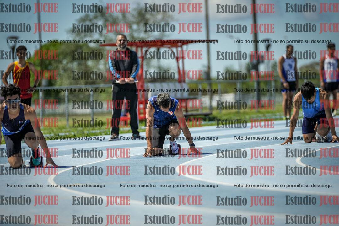 Fotos de los 200 m llanos de varones
