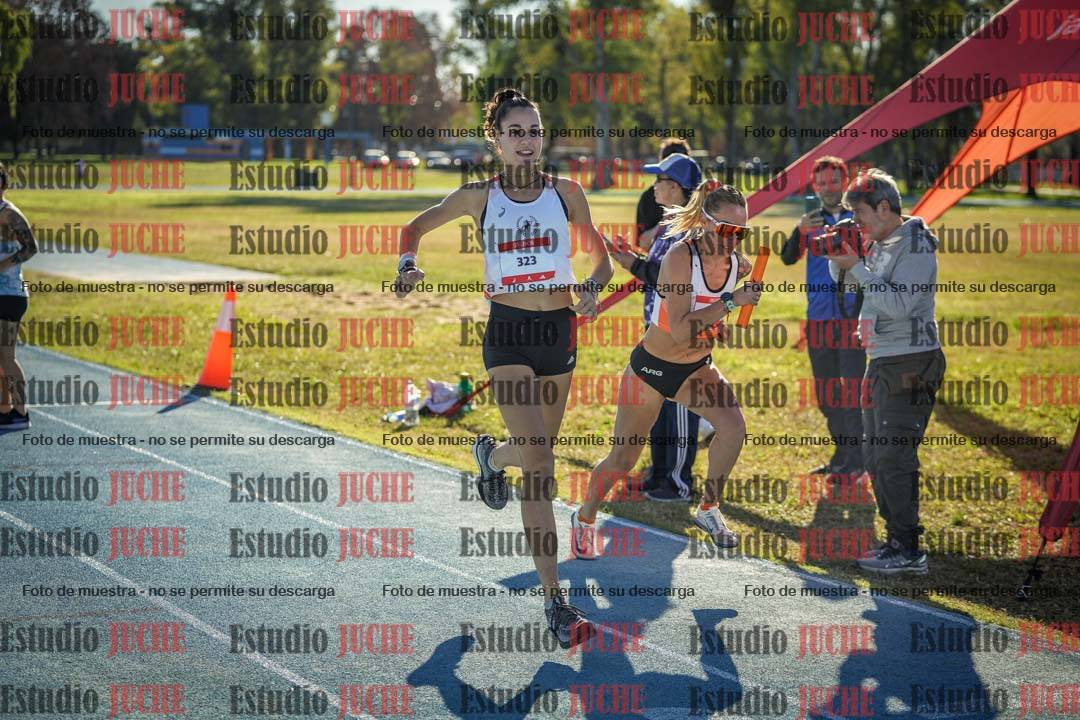 Fotos durante los relevos
