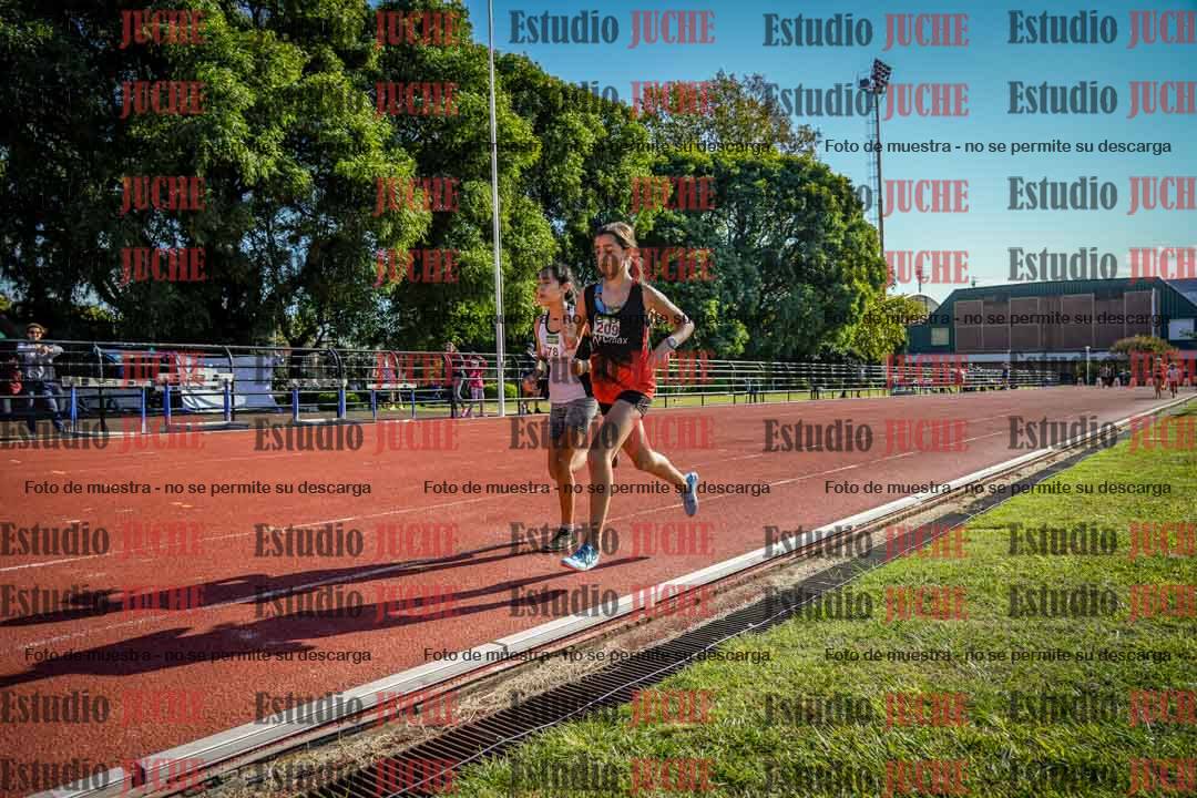 Fotos de los 1200 m de mujeres