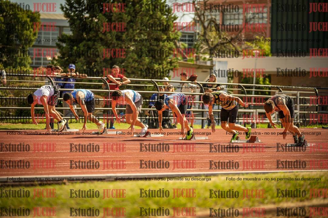 Fotos de los 100 m llanos de varones