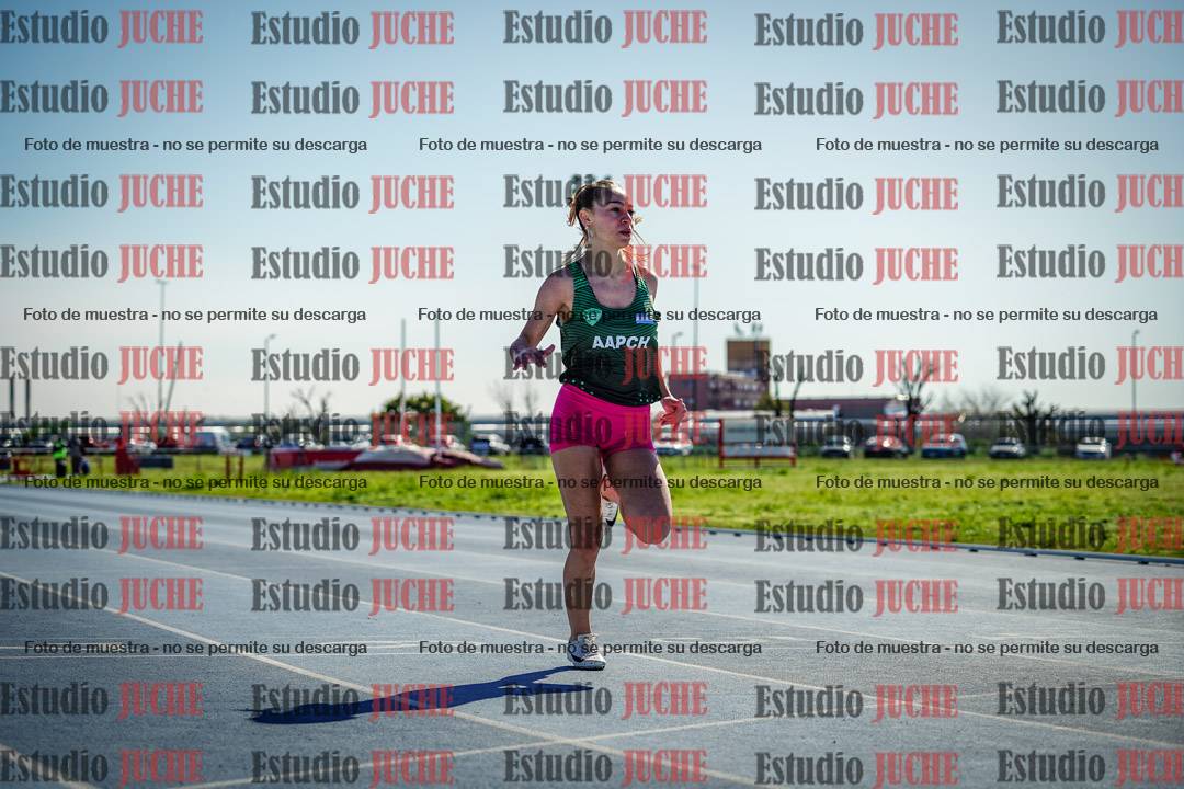 Fotos de los 100 m llanos de mujeres - U17