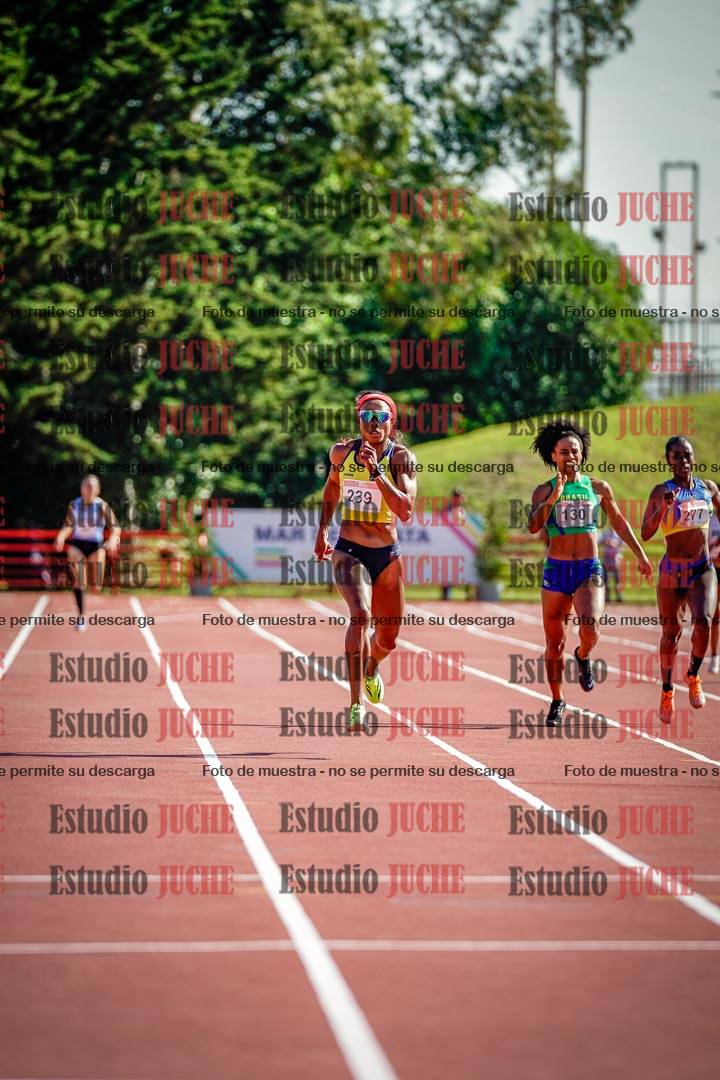 Fotos de los 400 m llanos de mujeres