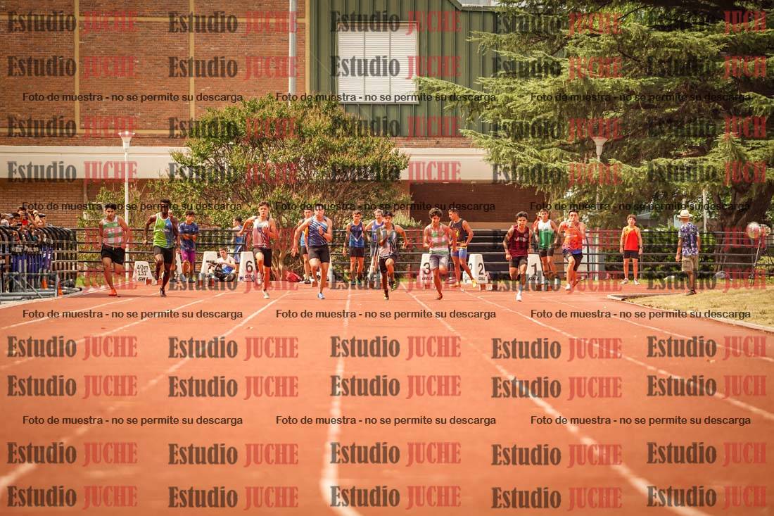 Fotos de los 100 m llanos de varones