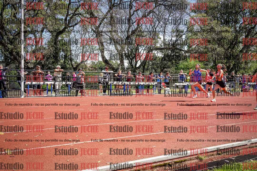 Fotos de los 80 m llanos de mujeres