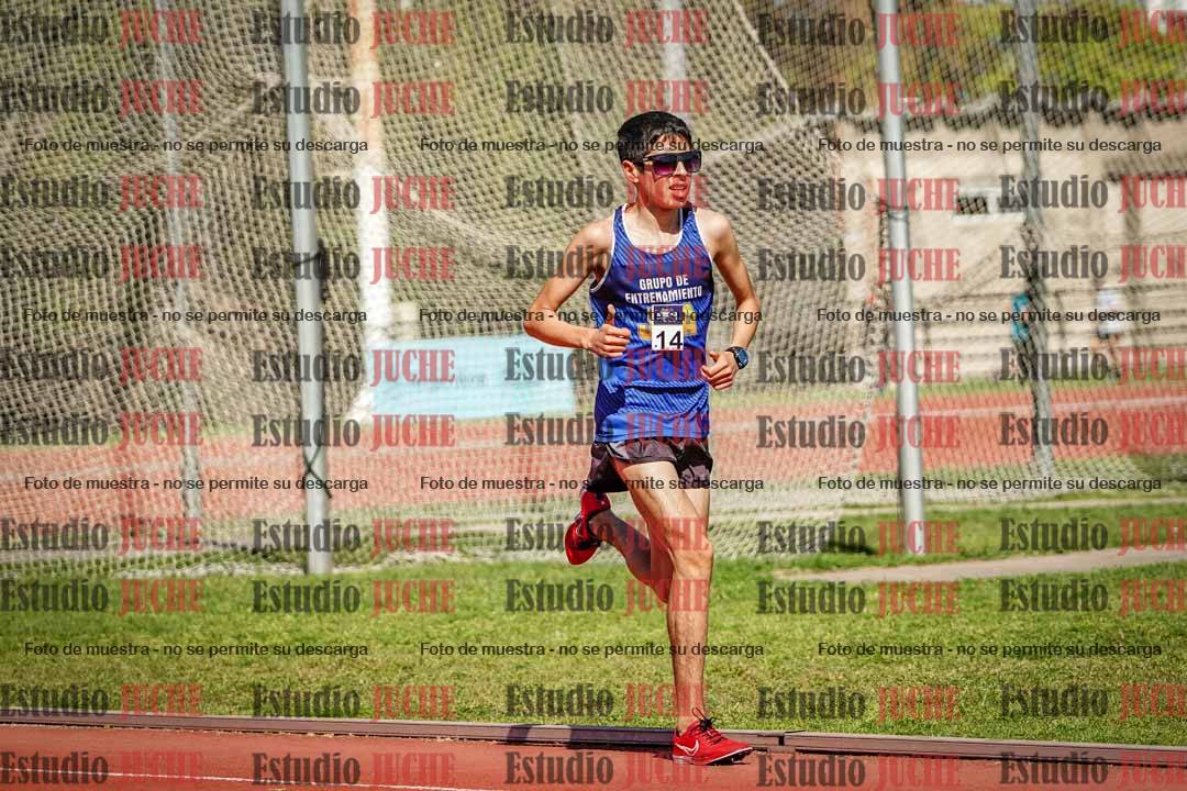 Fotos de los 2400 m de varones