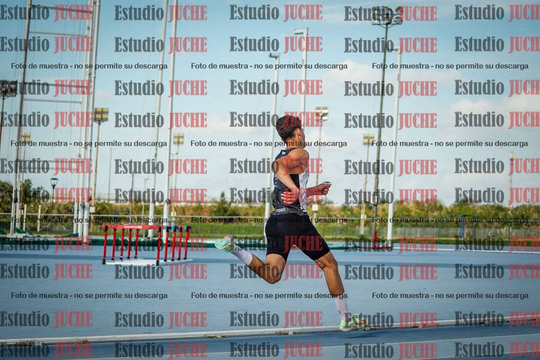 Fotos de los 400 m llanos de varones