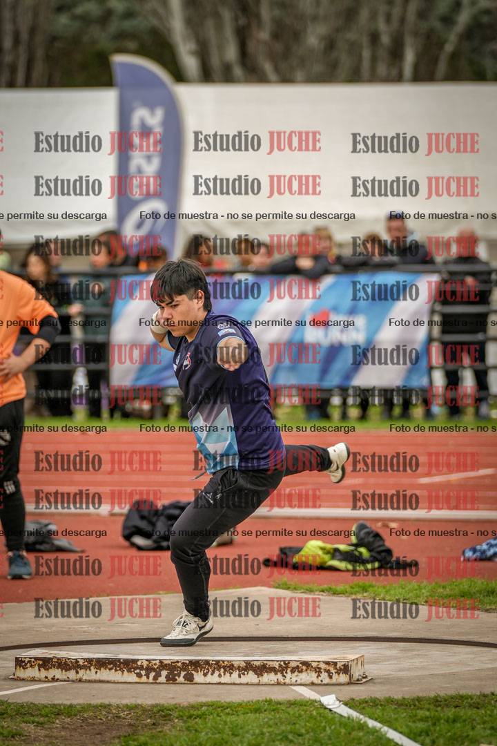 Fotos del lanzamiento de bala de varones