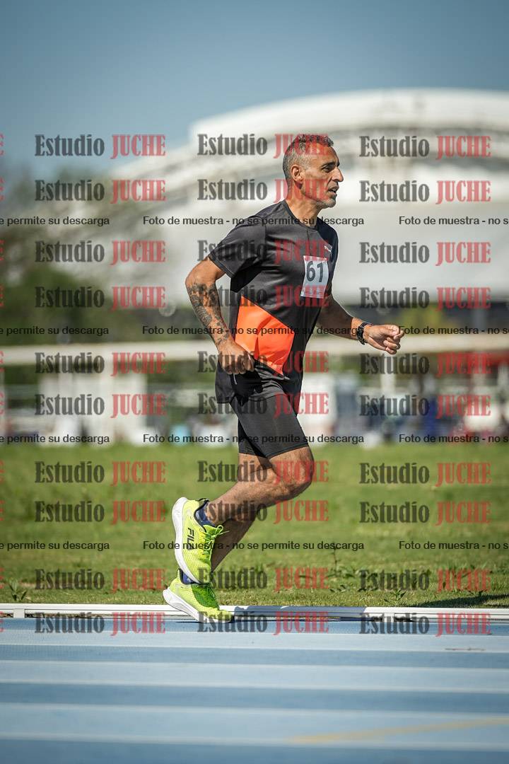 Fotos de los 5000 m de mujeres y varones - serie 2