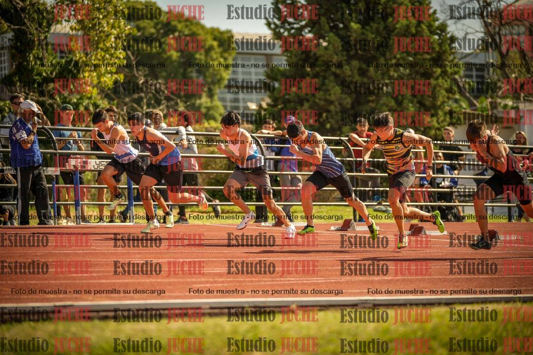 Fotos de los 100 m llanos de varones