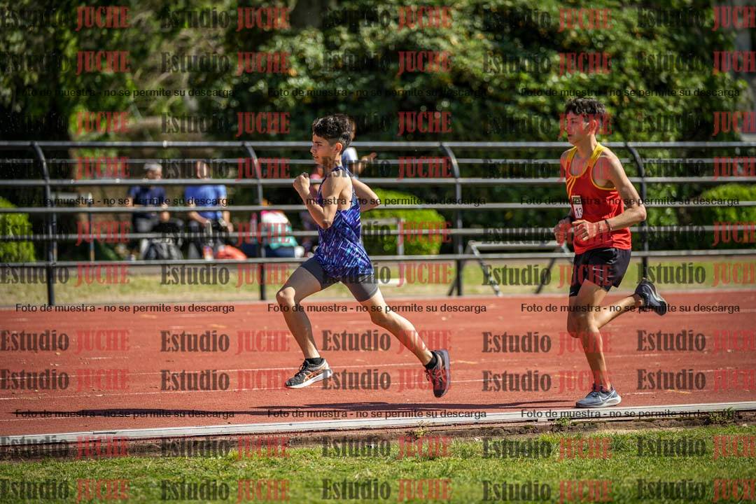 Fotos de los 2400 m de varones