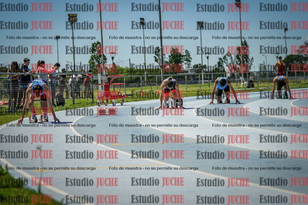 Fotos de los 200 m llanos de varones