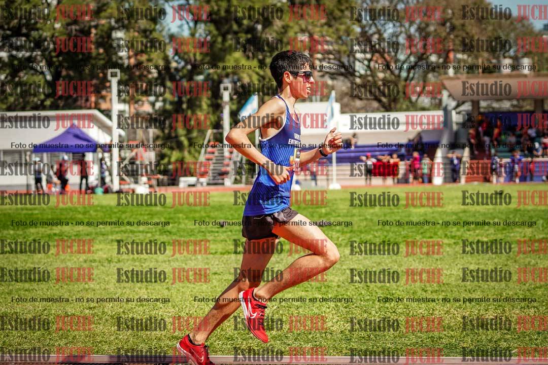 Fotos de los 2400 m de varones