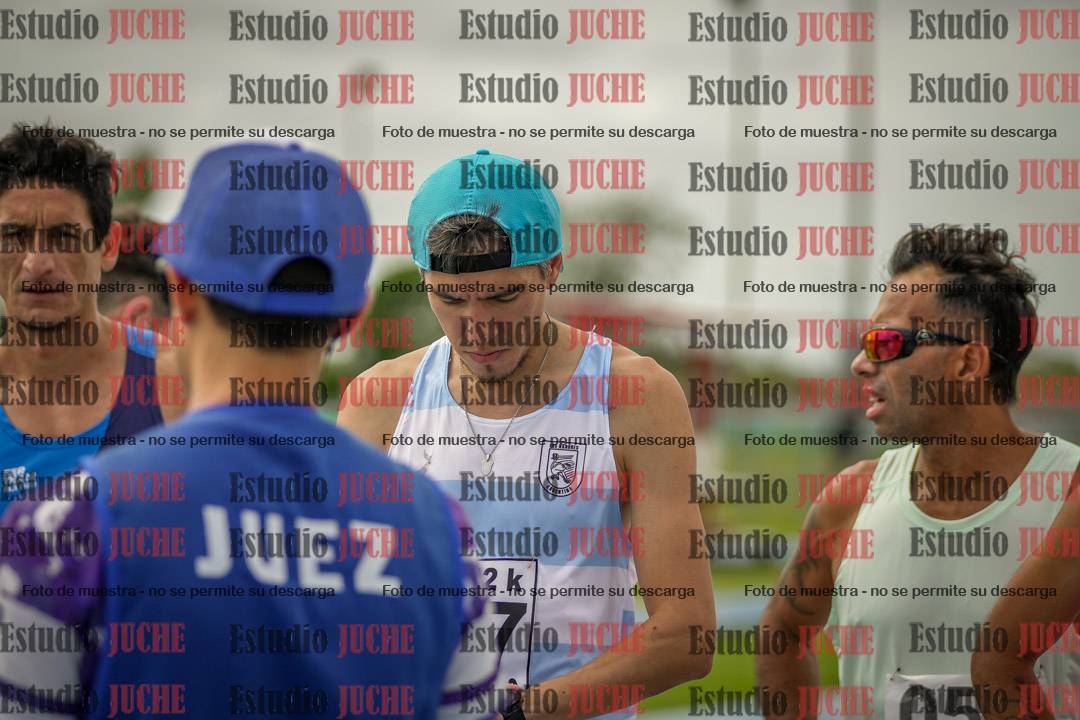 Fotos de los 1000 m llanos de varones