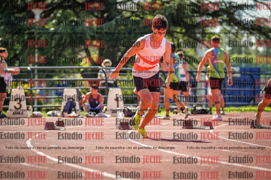 Fotos de los 100 m llanos de varones