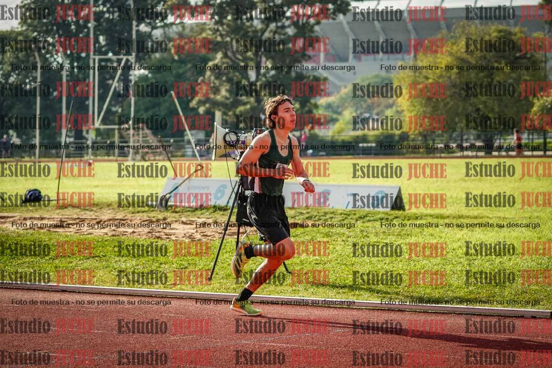 Fotos de los 2000 m con obstáculos de varones