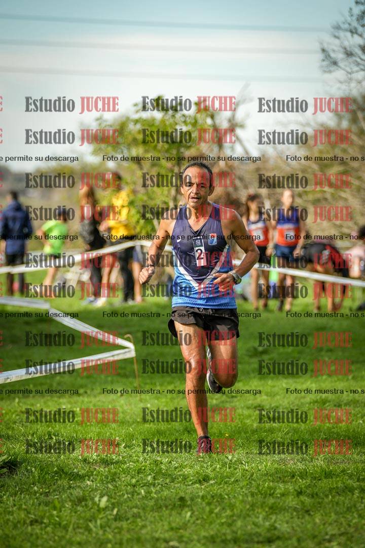 Fotos de la llegada del cross de 4000 m - varones