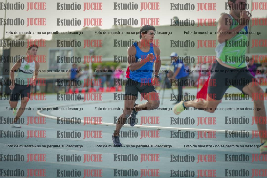 Fotos de los 400 m llanos de varones
