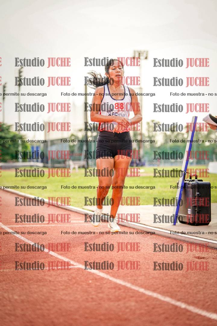Fotos de los 3000 m llanos de mujeres