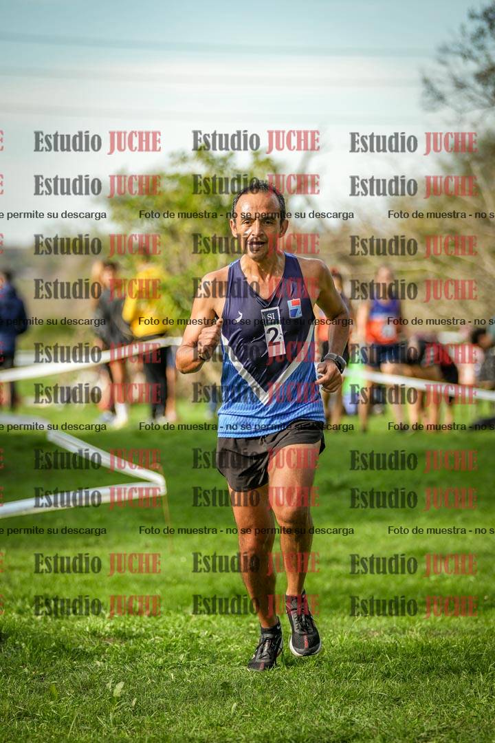 Fotos de la llegada del cross de 4000 m - varones