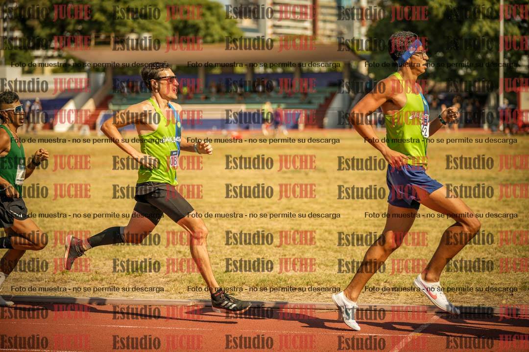 Fotos de los 3000 m llanos de varones
