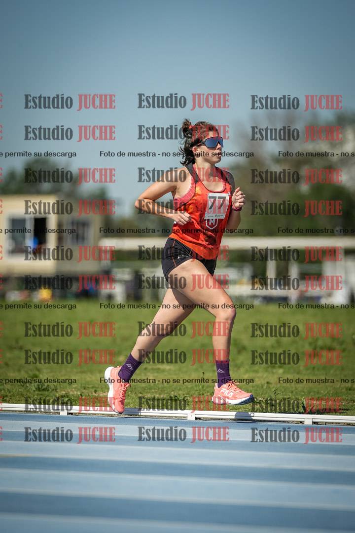 Fotos de los 5000 m de mujeres y varones - serie 2