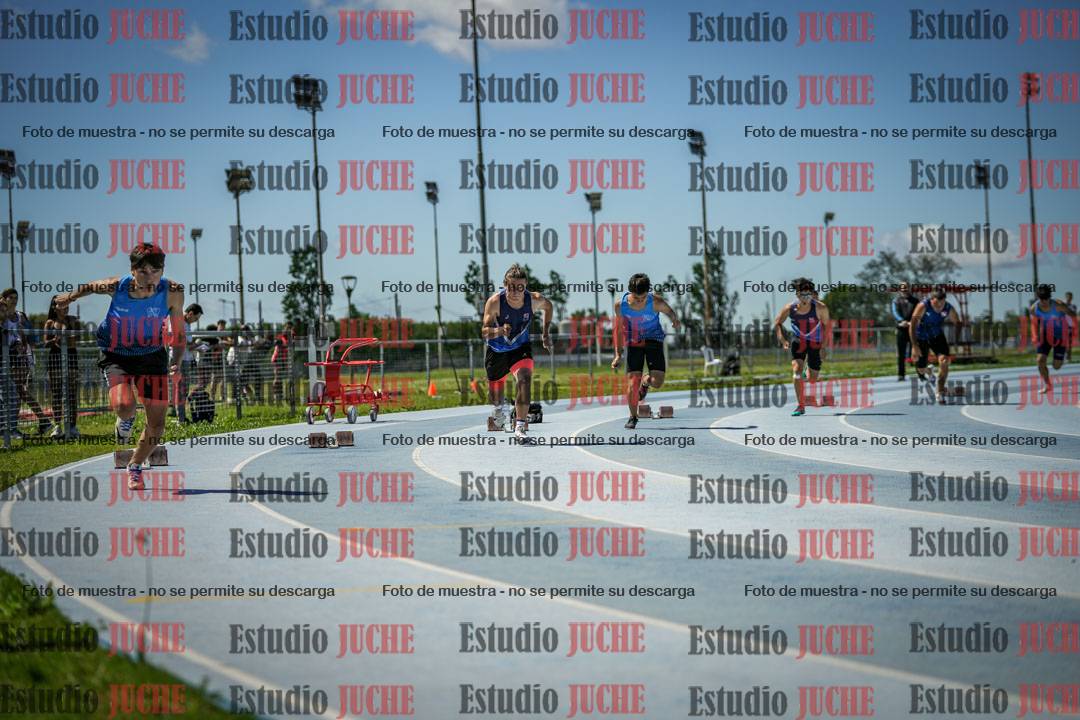 Fotos de los 200 m llanos de varones